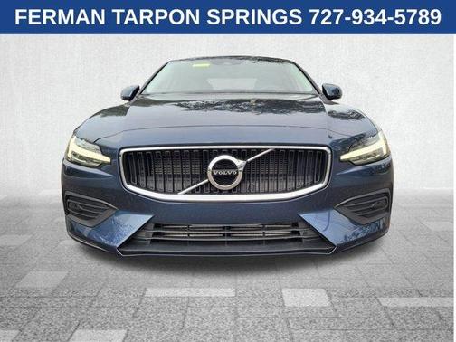 2019 Volvo S60 T5 Momentum