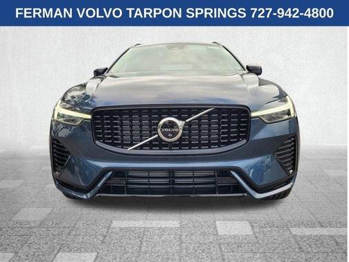 2025 Volvo XC60 Plug-In Hybrid T8 Plus