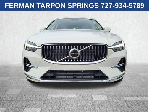2022 Volvo XC60 Recharge Plug-In Hybrid T8 Inscription Expression Extended Range