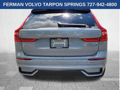 2025 Volvo XC60 Plug-In Hybrid T8 Plus