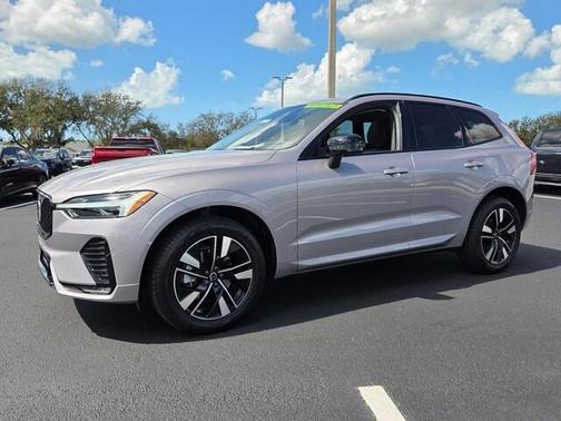 2026 Volvo XC60 B5 Core