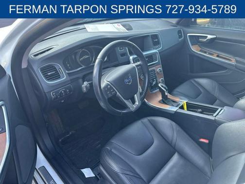 Crystal White Pearl 2016 Volvo S60 Inscription T5 Drive-E Platinum