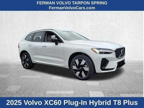 2025 Volvo XC60 Plug-In Hybrid T8 Plus