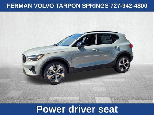 2026 Volvo XC40 B5 Plus