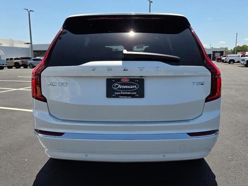 White 2026 Volvo XC90 Plug-In Hybrid T8 Core