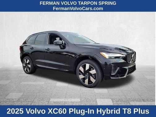 2025 Volvo XC60 Plug-In Hybrid T8 Plus