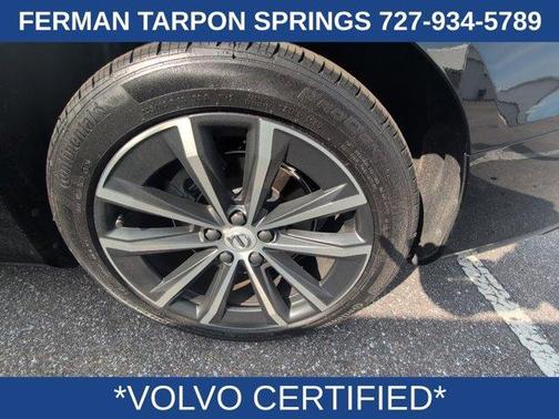 2022 Volvo S60 B5 Momentum