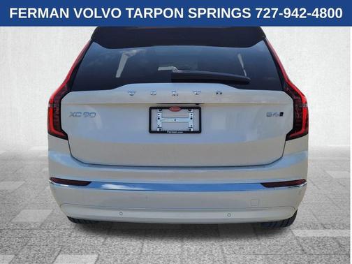 2025 Volvo XC90 B6 Ultra