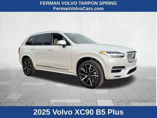 2025 Volvo XC90 B5 Plus