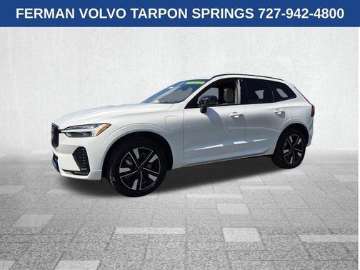 White 2026 Volvo XC60 Plug-In Hybrid T8 Core