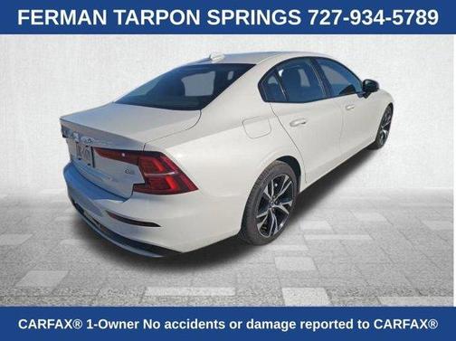 2024 Volvo S60 B5 Core Dark Theme