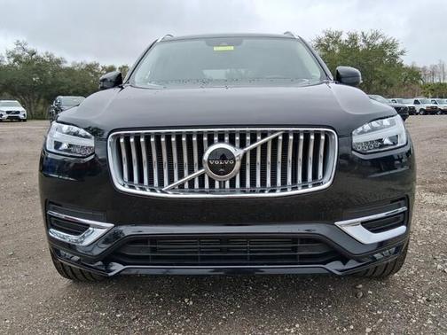 2022 Volvo XC90 T6 Inscription 7 Passenger