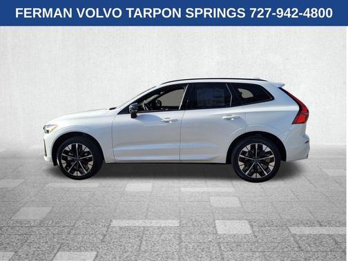 2026 Volvo XC60 B5 Plus