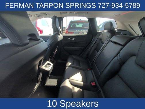 2025 Volvo XC60 B5 Core