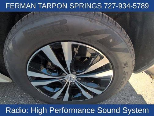 2025 Volvo XC60 B5 Core