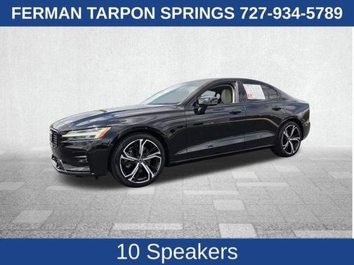 Black 2024 Volvo S60 B5 Plus Dark Theme