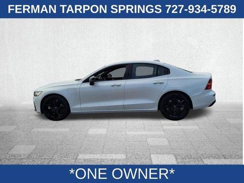 2023 Volvo S60 Recharge Plug-In Hybrid T8 Plus Black Edition