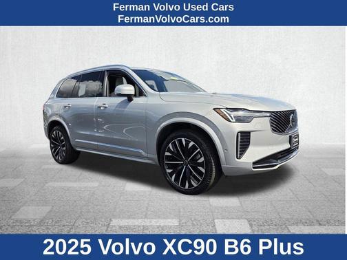 2025 Volvo XC90 B6 Plus 7-Seater