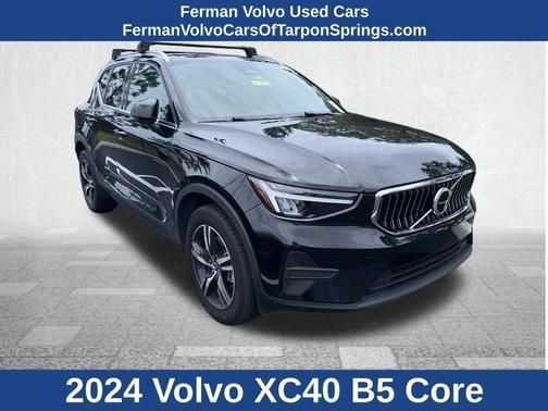 Black 2024 Volvo XC40 CORE