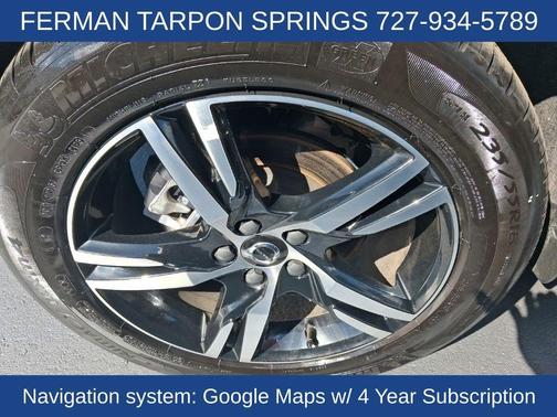 2025 Volvo XC40 B5 Core Bright Theme