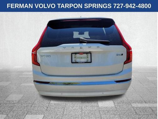 2025 Volvo XC90 B6 Plus 7-Seater