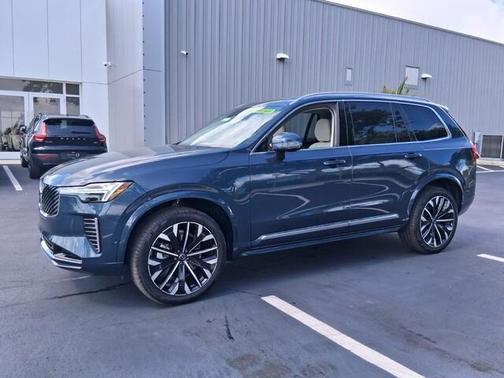 Blue 2026 Volvo XC90 B6 Ultra 7-Seater