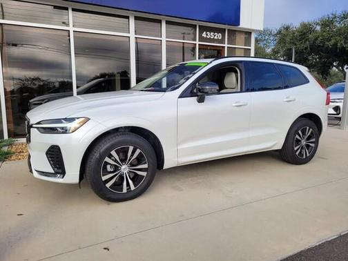 2025 Volvo XC60 B5 Core