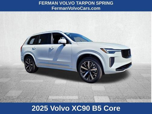 2025 Volvo XC90 B5 Core
