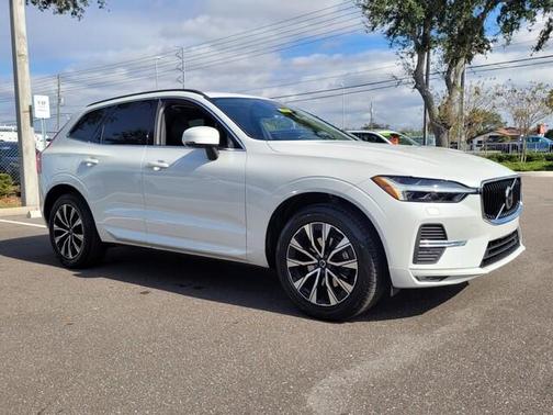 2023 Volvo XC60 B5 Core