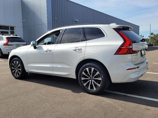 2023 Volvo XC60 B5 Core