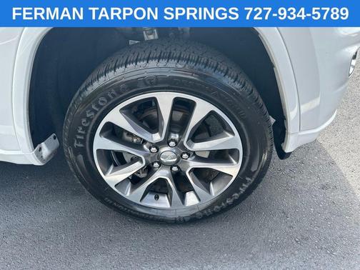 White 2018 Jeep Grand Cherokee Overland