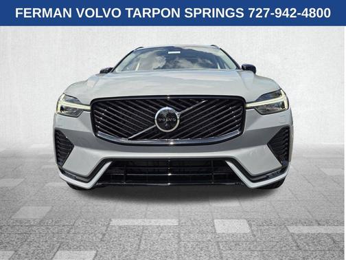 Gray 2026 Volvo XC60 B5 Ultra