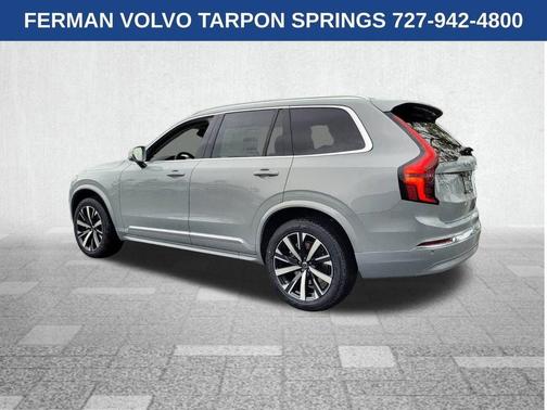 2025 Volvo XC90 B5 Core