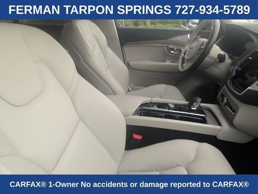 2024 Volvo XC90 B6 Plus Bright Theme 7-Seater