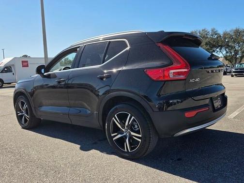 Black 2025 Volvo XC40 B5 Core Bright Theme