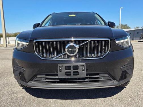 Black 2025 Volvo XC40 B5 Core Bright Theme