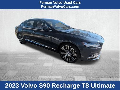 2023 Volvo S90 Recharge Plug-In Hybrid T8 Ultimate