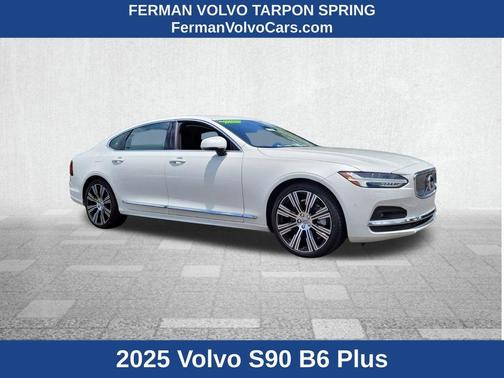 2025 Volvo S90 B6 Plus