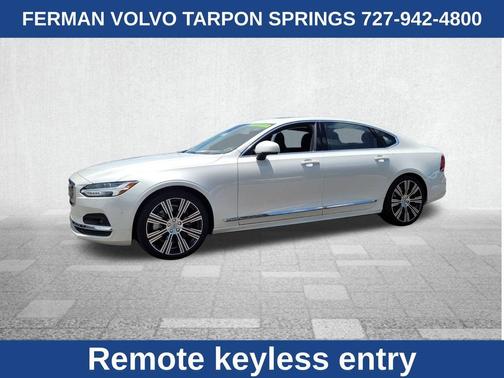 2025 Volvo S90 B6 Plus