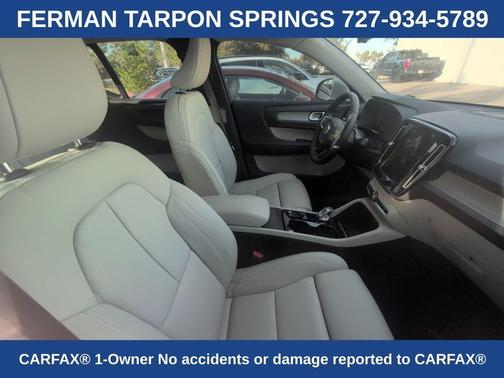 2021 Volvo XC40 T5 Inscription