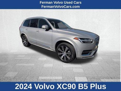 2024 Volvo XC90 B5 Plus Bright Theme