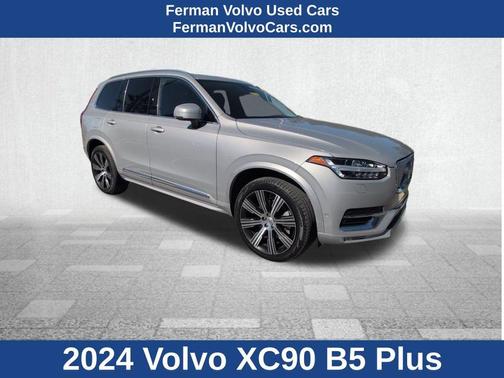 2024 Volvo XC90 B5 Plus Bright Theme