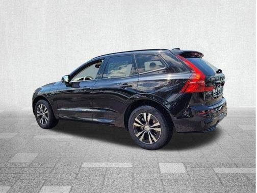 2025 Volvo XC60 Plug-In Hybrid T8 Core