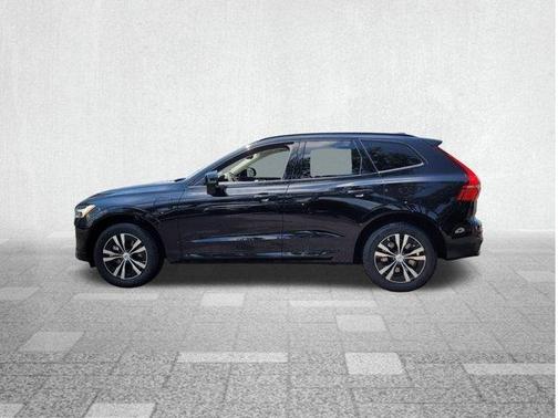 2025 Volvo XC60 Plug-In Hybrid T8 Core