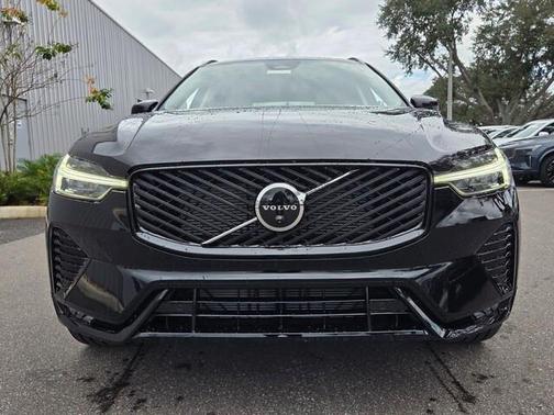Black 2026 Volvo XC60 B5 Ultra