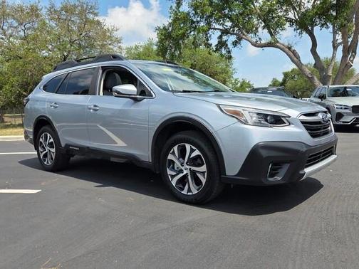 Ice Silver Metallic 2020 Subaru Outback Limited XT