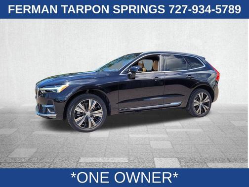 2022 Volvo XC60 B6 Inscription