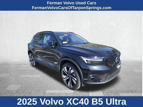 Black 2025 Volvo XC40 B5 Ultra Dark Theme