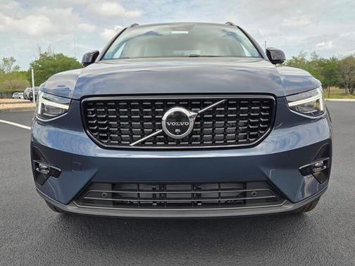 Blue 2026 Volvo XC40 B5 Ultra