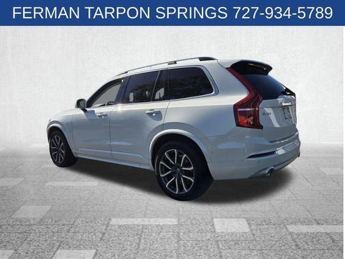 2019 Volvo XC90 T5 Momentum